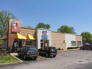 4903 W 95th Street Oak Lawn IL 60453 MLS #MRD12435617 96 broker reciprocity