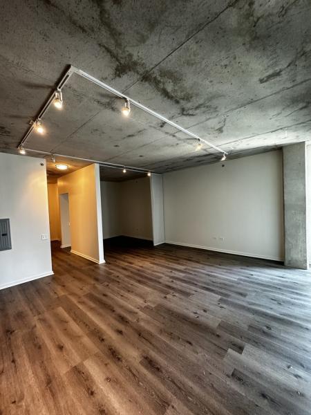 MLS #MRD11875879 image #2