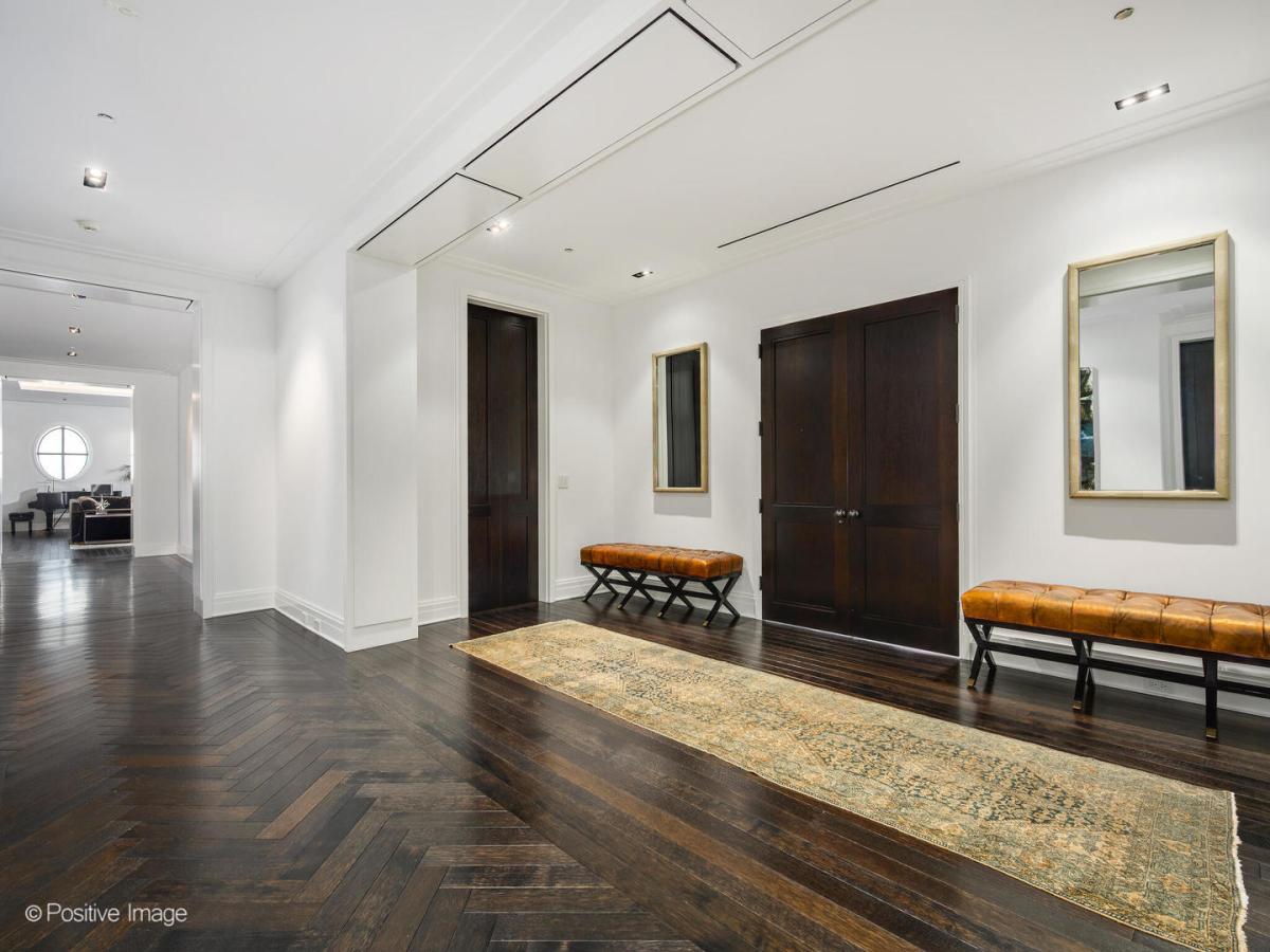 MLS #MRD11902703 image #2