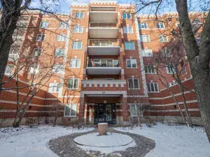 9128 W Terrace Drive #3B Niles IL 60714 MLS #MRD12502820 64 broker reciprocity