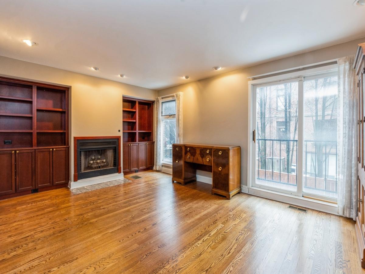 MLS #MRD11963226 image #2