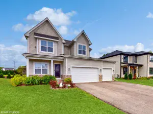 3317 S COUNTRY CLUB Road Woodstock IL 60098 MLS #MRD12349883 36 broker reciprocity