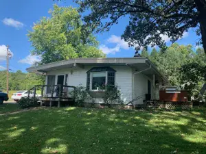 1050 State Street Ottawa IL 61350 MLS #MRD12500926 50 broker reciprocity