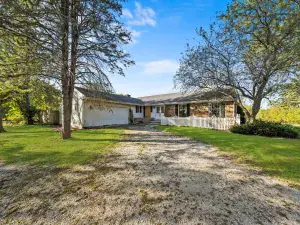 405 Locust Lane Peotone IL 60468 MLS #MRD12499140 42 broker reciprocity