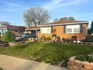 4441 185th Street Country Club Hills IL 60478 MLS #MRD12384327 54 broker reciprocity
