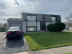 1110 174th Street East Hazel Crest IL 60429 MLS #MRD12465093 50 broker reciprocity