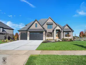 11886 Alana Lane Frankfort IL 60423 MLS #MRD12464224 50 broker reciprocity
