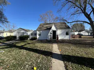 433 S 5th Street Watseka IL 60970 MLS #MRD12329820 42 broker reciprocity