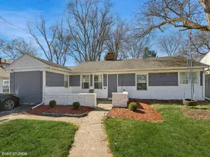 3623 CARPENTER Street Steger IL 60475 MLS #MRD12218001 56 broker reciprocity