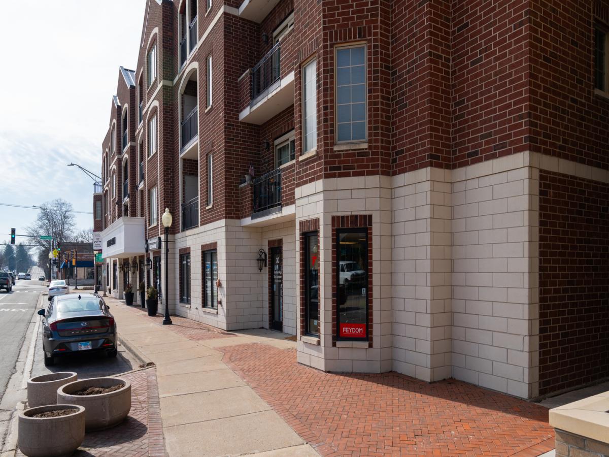 36 S Cass Avenue #40 Westmont IL 60559 MLS #MRD12258113 45 MLS #MRD12258113 image #0