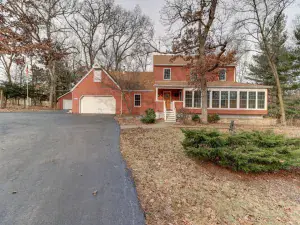 9160 S 88th Court Hickory Hills IL 60457 MLS #MRD12411972 60 broker reciprocity