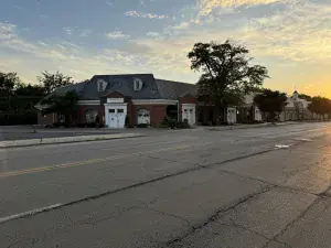 7417-19 S Western Avenue Chicago IL 60636 MLS #MRD12495028 54 broker reciprocity