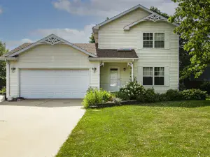 32 N Walnut Street Manteno IL 60950 MLS #MRD12499122 52 broker reciprocity