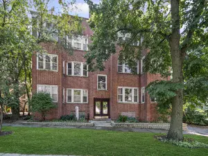 1136 Greenleaf Avenue #303 Wilmette IL 60091 MLS #MRD12494292 54 broker reciprocity