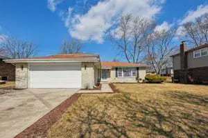 4228 Applewood Lane Matteson IL 60443 MLS #MRD12496079 62 broker reciprocity