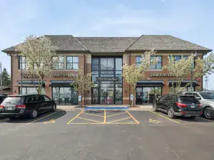 1300 Waukegan Road Glenview IL 60025 MLS #MRD12304661 52 broker reciprocity