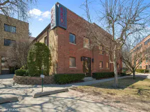 300 Happ Road Northfield IL 60093 MLS #MRD12304445 44 broker reciprocity