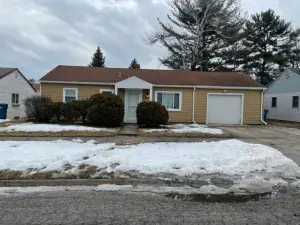 829 W Windsor Avenue Crete IL 60417 MLS #MRD12494946 46 broker reciprocity