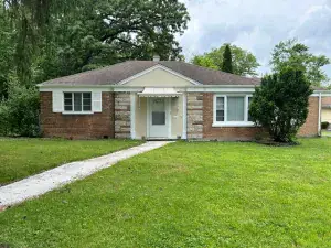 17 Oak Lane Park Forest IL 60466 MLS #MRD12206375 50 broker reciprocity