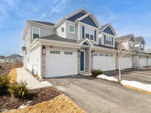 435 William Street #205 River Forest IL 60305 MLS #MRD12479434 56 broker reciprocity