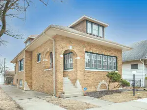 1519 S 58th Avenue Cicero IL 60804 MLS #MRD12490724 52 broker reciprocity