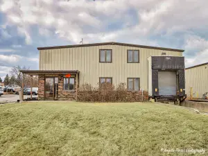 117 Nippersink Boulevard Fox Lake IL 60020 MLS #MRD12365383 18 broker reciprocity