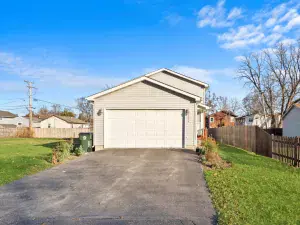 1428 Ardmore Drive Round Lake Beach IL 60073 MLS #MRD12503676 56 broker reciprocity