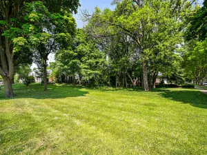 354 63rd Street Willowbrook IL 60527 MLS #MRD12484212 22 broker reciprocity