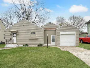 8401 S Marquette Avenue Chicago IL 60617 MLS #MRD12453085 50 broker reciprocity