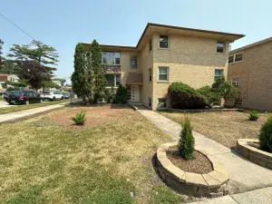 2510 N 72nd Court Elmwood Park IL 60707 MLS #MRD12496002 58 broker reciprocity