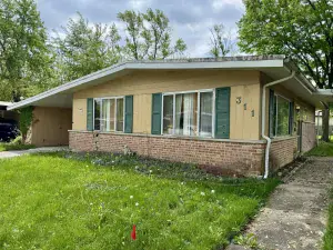 6840 S Indiana Avenue Chicago IL 60637 MLS #MRD12463078 52 broker reciprocity