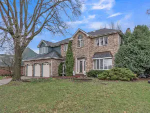 16430 Stuart Avenue Orland Park IL 60467 MLS #MRD12500812 64 broker reciprocity