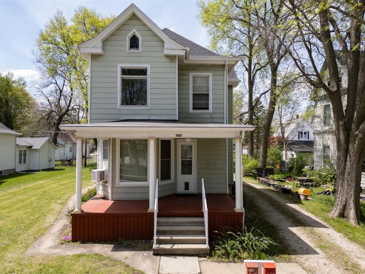 765 N Main Street Pontiac IL 61764 MLS #MRD12344411 13 MLS #MRD12344411 image #0