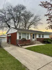 215 16th Street Chicago Heights IL 60411 MLS #MRD12259153 46 broker reciprocity