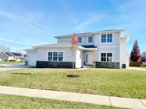 454 E Park Avenue Elmhurst IL 60126 MLS #MRD12491536 64 broker reciprocity