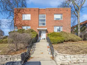521 73rd Street #105 Downers Grove IL 60516 MLS #MRD12489486 122 broker reciprocity