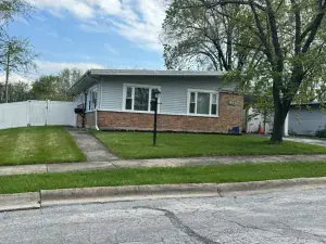 305 Jackson Street Park Forest IL 60466 MLS #MRD12495107 64 broker reciprocity