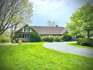 8950 Ewing Avenue Evanston IL 60203 MLS #MRD12503085 62 broker reciprocity
