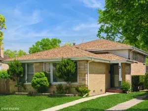 8927 Belleforte Avenue Morton Grove IL 60053 MLS #MRD12465606 56 broker reciprocity