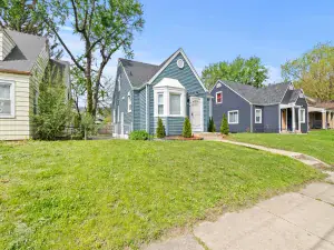 10956 S Normal Avenue Chicago IL 60628 MLS #MRD12125087 54 broker reciprocity
