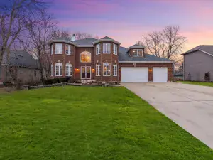 233 N Park Boulevard Glen Ellyn IL 60137 MLS #MRD12495462 46 broker reciprocity