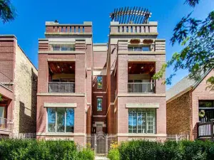 3444 N Halsted Street #PH Chicago IL 60657 MLS #MRD12458848 48 broker reciprocity