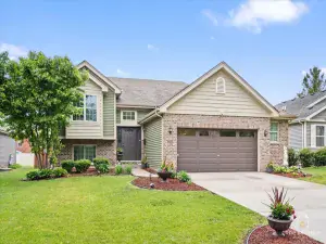 16140 Prairie Avenue South Holland IL 60473 MLS #MRD12451401 54 broker reciprocity