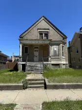 9542 S Avenue M Chicago IL 60617 MLS #MRD12479454 64 broker reciprocity