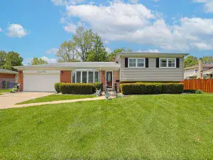 1253 Glenmont Street Algonquin IL 60102 MLS #MRD12468037 48 broker reciprocity
