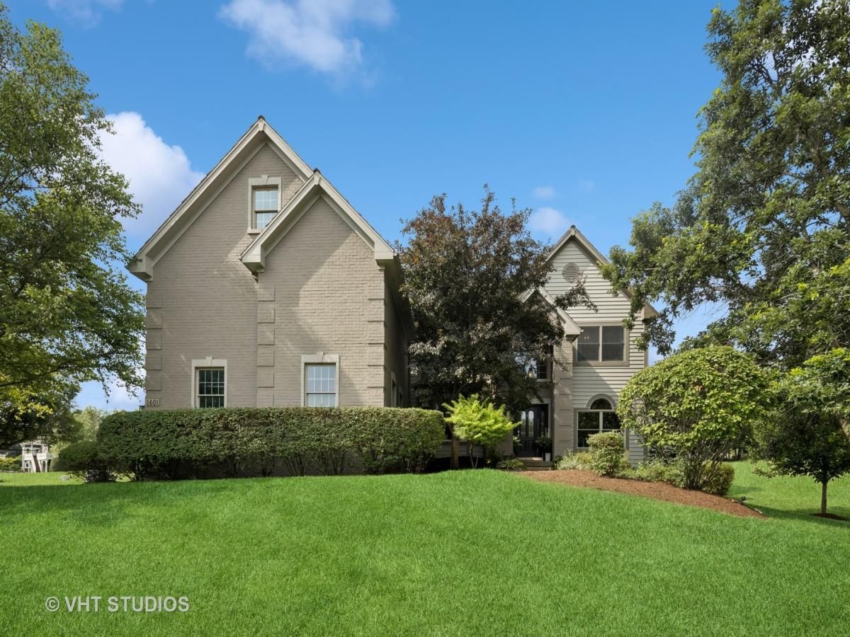 1601 Bobolink Circle Woodstock IL 60098 MLS #MRD12368988 45 MLS #MRD12368988 image #0