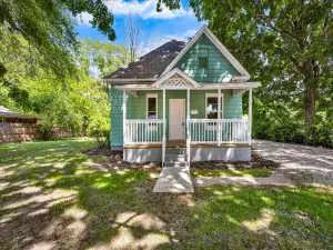 516 N Lancaster Avenue Aurora IL 60506 MLS #MRD12412408 38 broker reciprocity