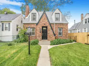 3223 W 98th Street Evergreen Park IL 60805 MLS #MRD12488449 50 broker reciprocity