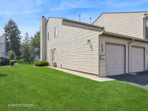 521 73rd Street #105 Downers Grove IL 60516 MLS #MRD12489486 90 broker reciprocity