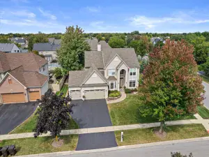 715 Fox Trail Terrace Cary IL 60013 MLS #MRD12486704 62 broker reciprocity
